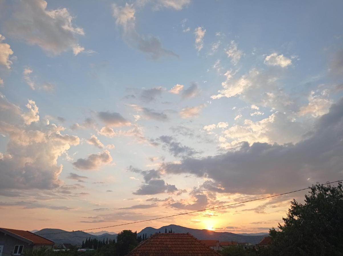 Airport Home Radinovic Podgorica Exterior photo